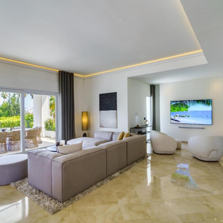 Luxury Family Villa for in Marbella - Villa de 6 dormitorios - 12