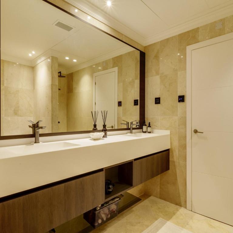 Luxury Family Villa for in Marbella - Villa de 6 dormitorios - 54
