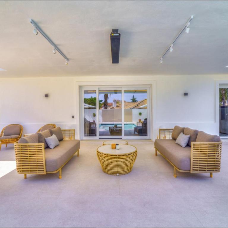 Luxury Family Villa for in Marbella - Villa de 6 dormitorios - 85