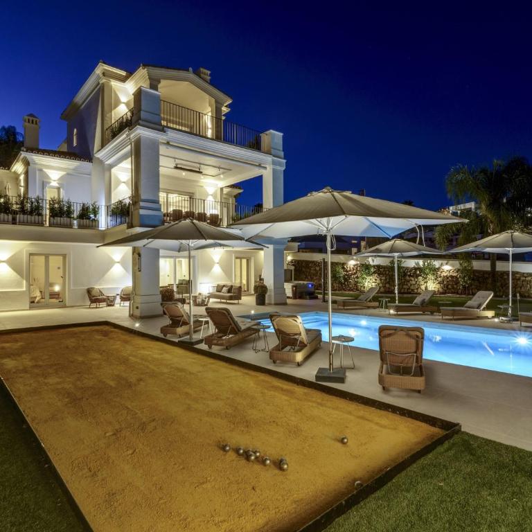 Luxury Family Villa for in Marbella - Villa de 6 dormitorios - 1