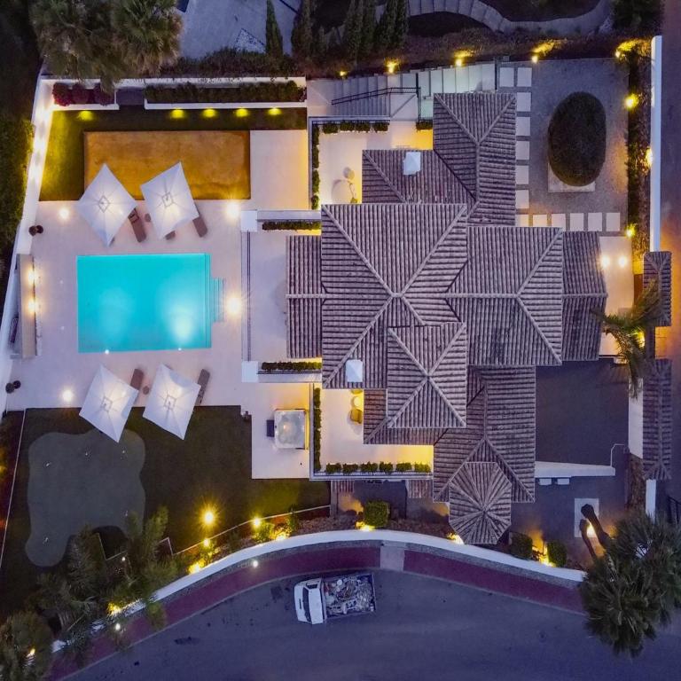 Luxury Family Villa for in Marbella - Villa de 6 dormitorios - 70