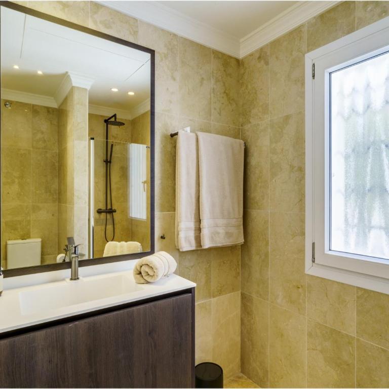 Luxury Family Villa for in Marbella - Villa de 6 dormitorios - 51