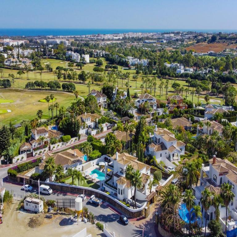 Luxury Family Villa for in Marbella - Villa de 6 dormitorios - 75