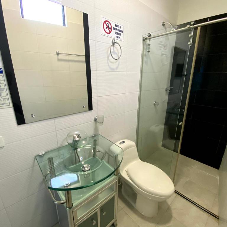 Hotel Perla Azul Boutique - Classic Quadruple Room - 1