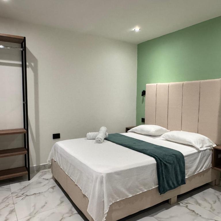 Arcadia Hotel - Economy Double Room - 1