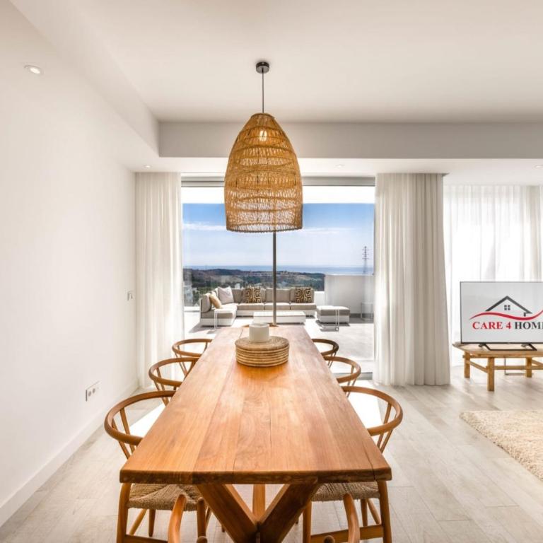 Penthouse with Lagoon Views for 6 - Three-Bedroom Apartment - 3
