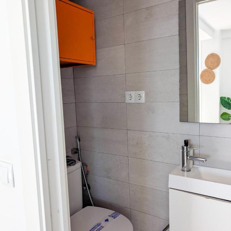 Modern 2BD Beach Apt in Los Boliches - Apartamento de 2 dormitorios - 39