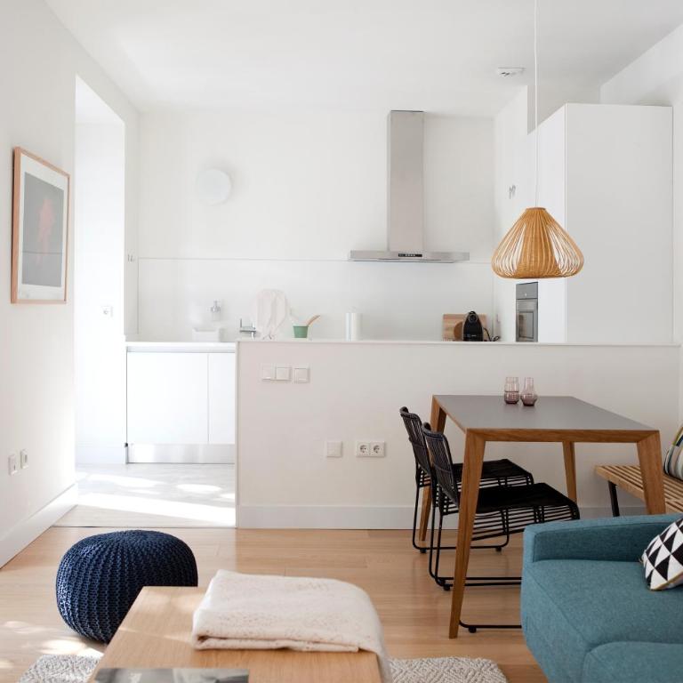 60 Balconies Art - Two-Bedroom Apartment - 10