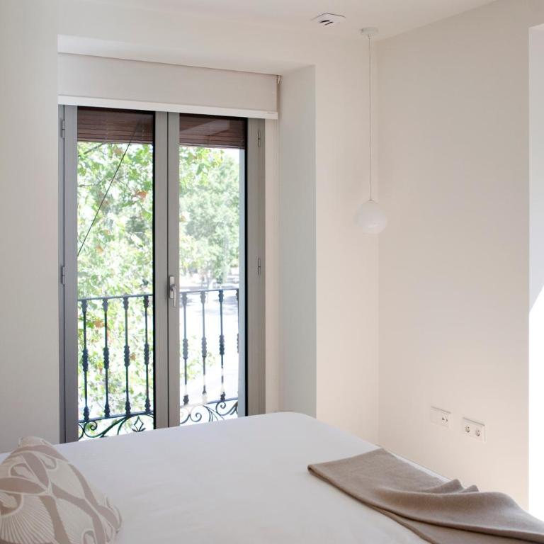 60 Balconies Art - Two-Bedroom Apartment - 4