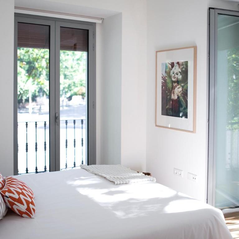 60 Balconies Art - Two-Bedroom Apartment - 6