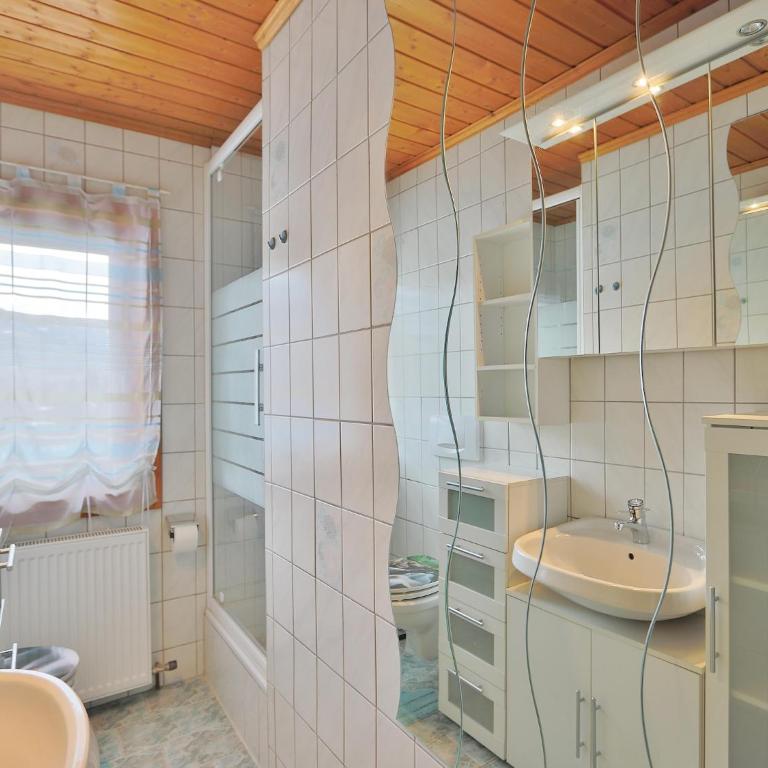 Apartment in Niedernsill near Ski Slopes - Appartement 2 Chambres - 25