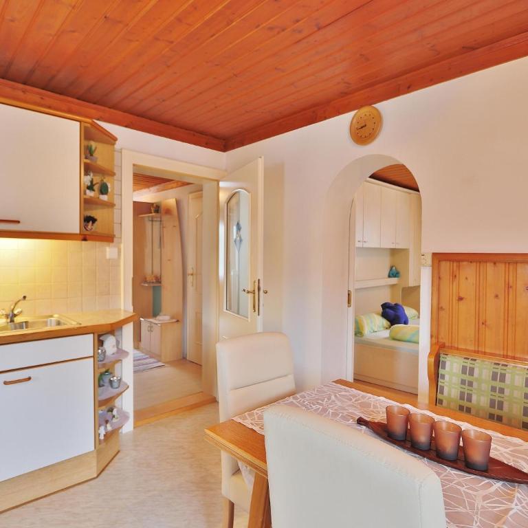 Apartment in Niedernsill near Ski Slopes - Appartement 2 Chambres - 19