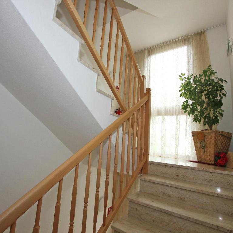 Attractive holiday home in Kaltenbach on the ski-slope - Apartment - 21
