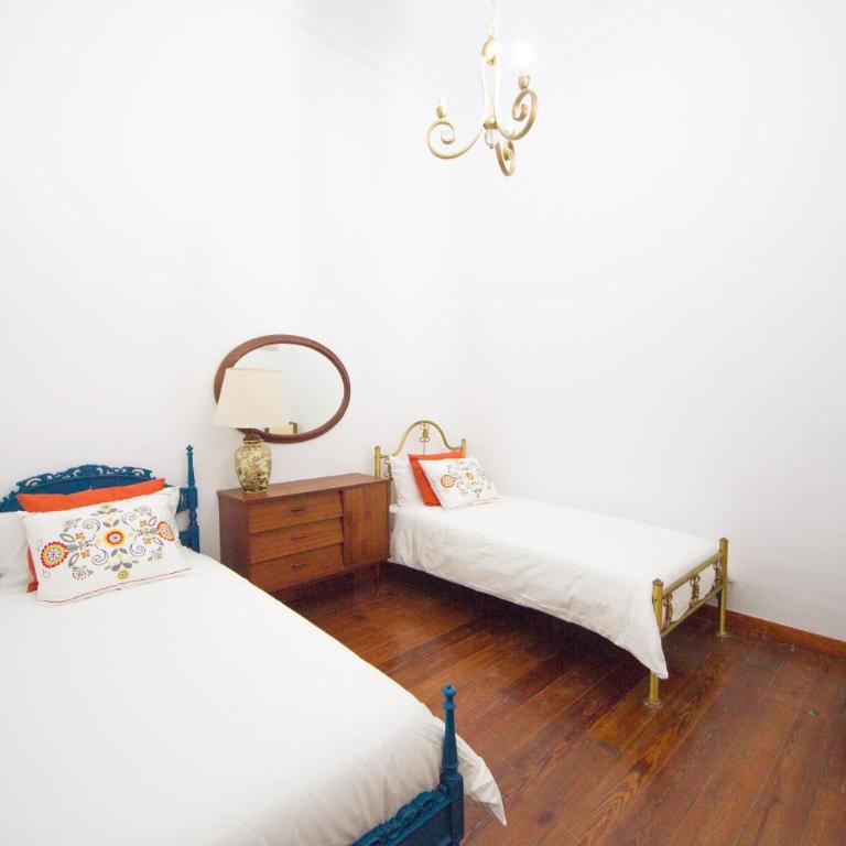 Aminta Home charmy rooms in Vegueta - Habitación Doble con baño compartido - 2 camas - 4