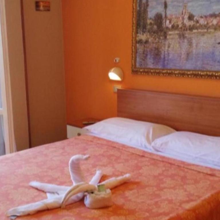 Hotel Simon - Camera Matrimoniale/Doppia con Letti Singoli con Vista Mare - 1