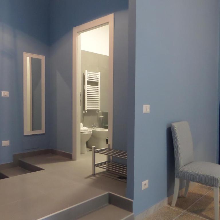 325 Rooms ai Fori - Triple Room with Balcony - 4