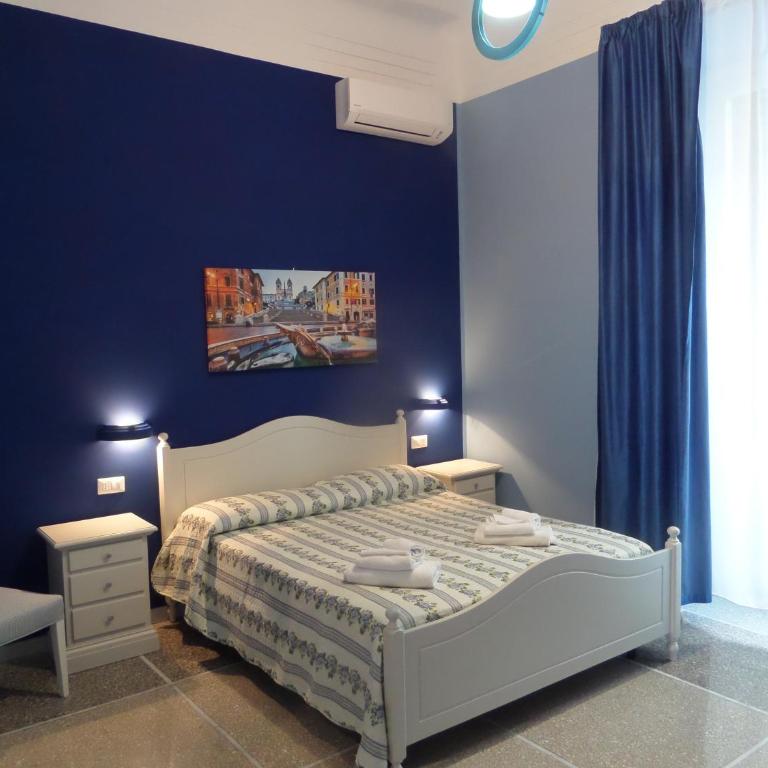 325 Rooms ai Fori - Triple Room with Balcony - 3