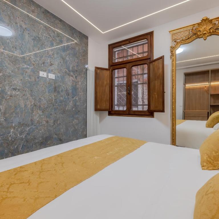 Golden Water Door 5min SanMarco 5min Rialto - One-Bedroom Apartment - 17