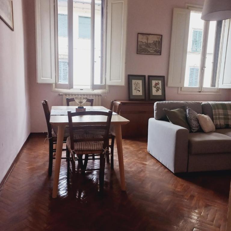 Entire home near city center and local attractions - Appartamento con 3 Camere da Letto - 12