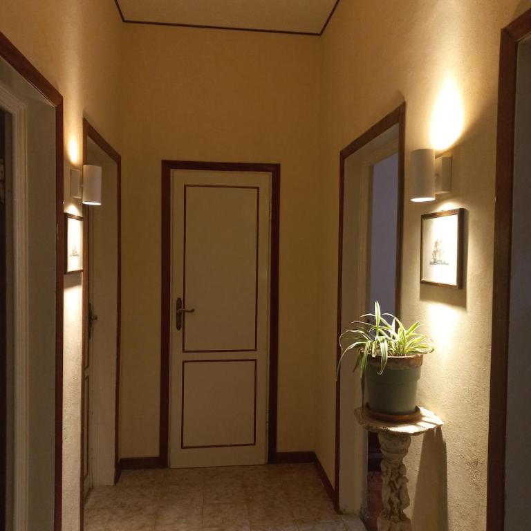 Entire home near city center and local attractions - Appartamento con 3 Camere da Letto - 16