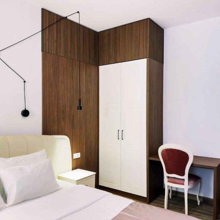 Rustico apartments - Dvokrevetna Soba sa Bračnim Krevetom i Pogledom na Planinu - 1