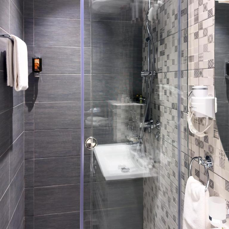 Rustico apartments - Dvokrevetna Soba sa Bračnim Krevetom i Pogledom na Planinu - 4