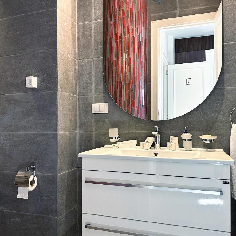 Rustico apartments - Deluks Dvokrevetna Soba sa Bračnim Krevetom i Pogledom na More - 9