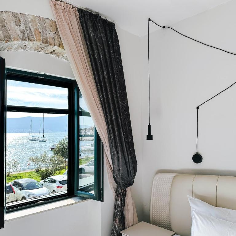 Rustico apartments - Deluks Dvokrevetna Soba sa Bračnim Krevetom i Pogledom na More - 7