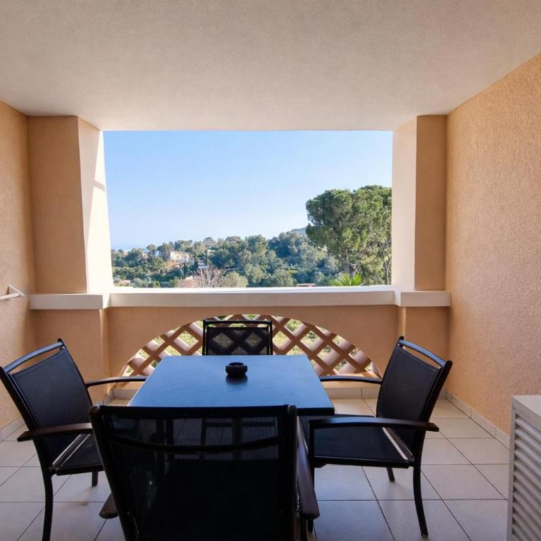 CAP ESTEREL AGAY SAINT RAPHAEL VUE MER Studio 4 personnes chez Evelyne - Apartment mit 1 Schlafzimmer - 12