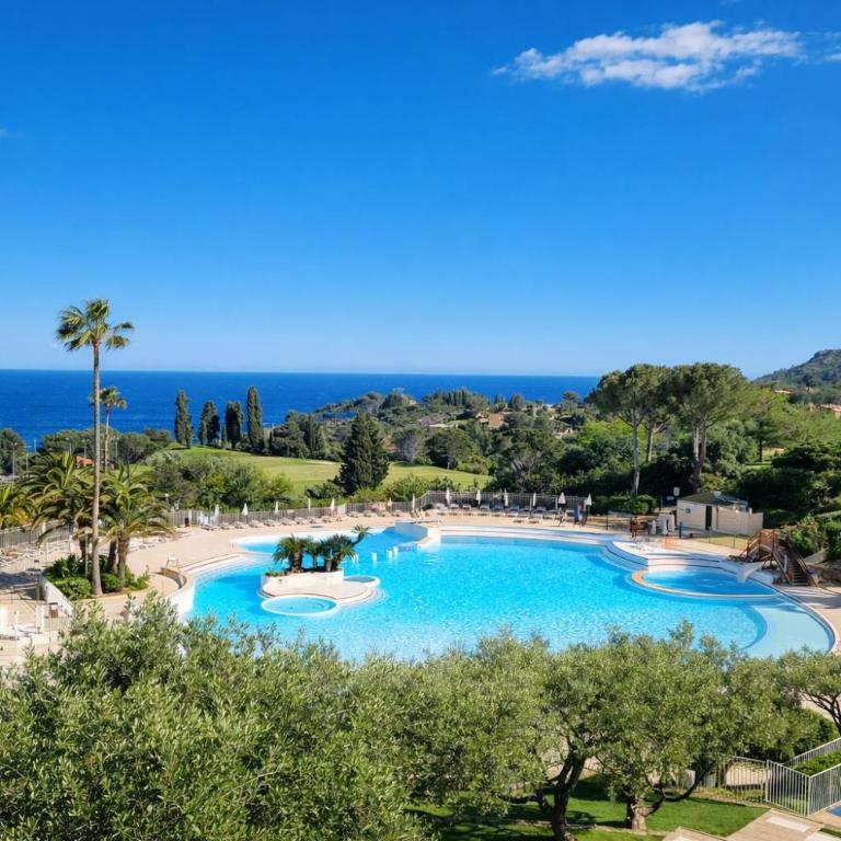 CAP ESTEREL AGAY SAINT RAPHAEL VUE MER Studio 4 personnes chez Evelyne - Apartment mit 1 Schlafzimmer - 24