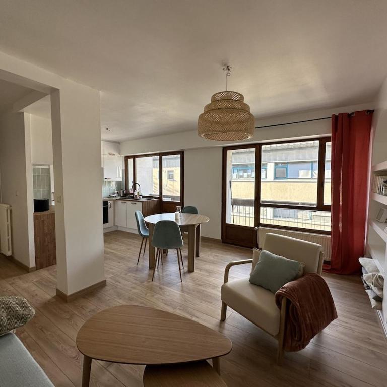 Vieille ville à 50 m - Appartement cosy & rénové - Two-Bedroom Apartment - 15