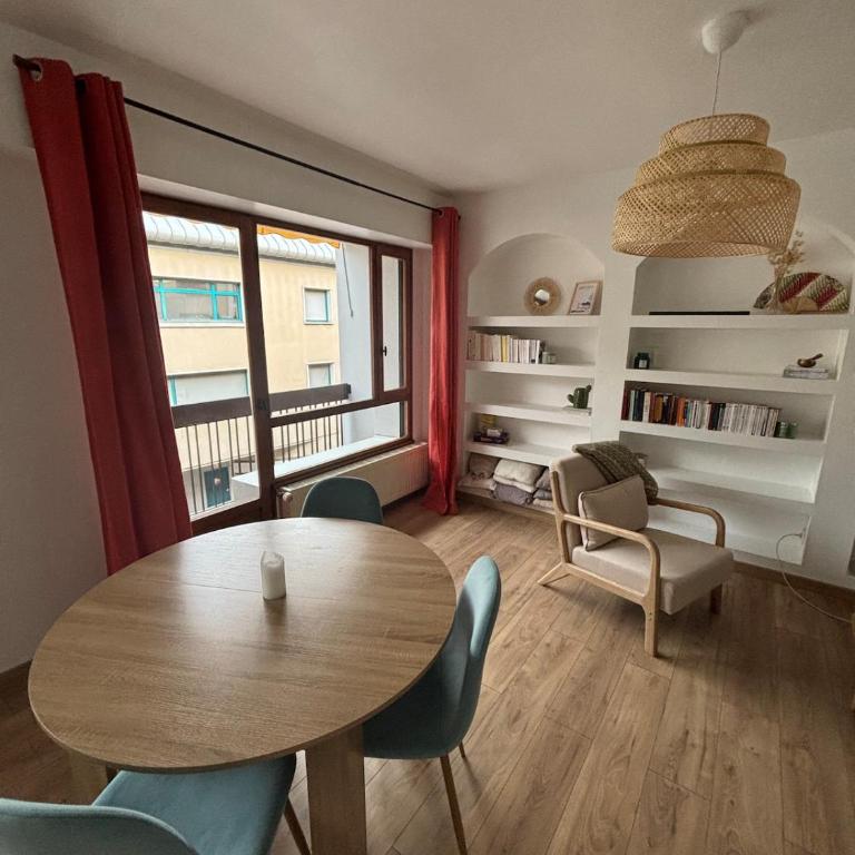 Vieille ville à 50 m - Appartement cosy & rénové - Two-Bedroom Apartment - 17