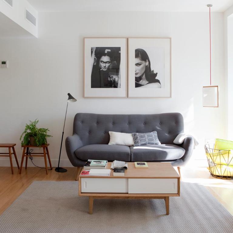 60 Balconies Art - Three-Bedroom Apartment - 11