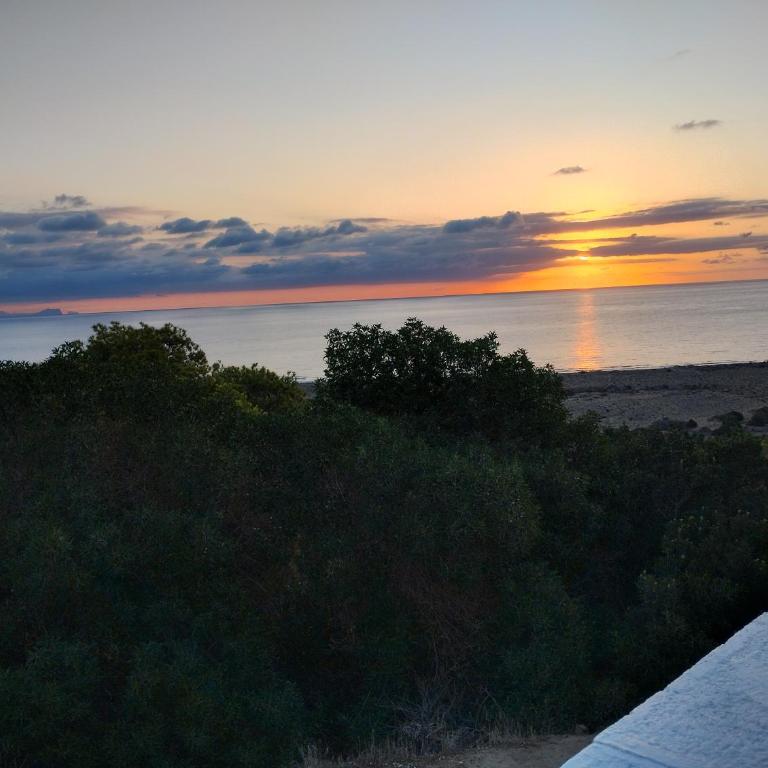 Spectacular Sea Views - Two-Bedroom House - 27