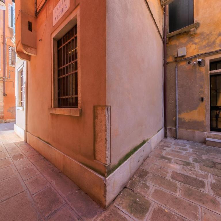 Golden Water Door 5min SanMarco 5min Rialto - One-Bedroom Apartment - 34
