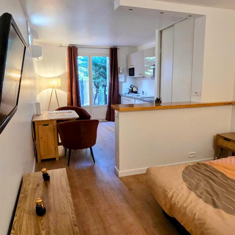 Studio cosy avec terrasse à 2 pas du port - Apartment mit 1 Schlafzimmer - 1