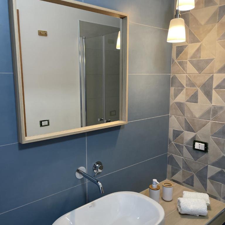 Namastè Apartments Agrigento - Camera Tripla con Bagno Privato - 3
