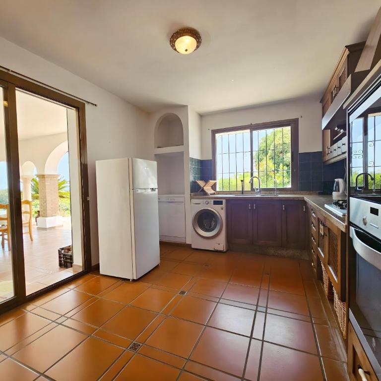 Villa Hermana del Sol by Lica - Casa de 4 dormitorios - 17