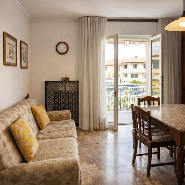 Marco Polo House Family Apartment vicino al Mare con Aria Condizionata e Parcheggio Gratuito - Appartamento con 2 Camere da Letto - 1