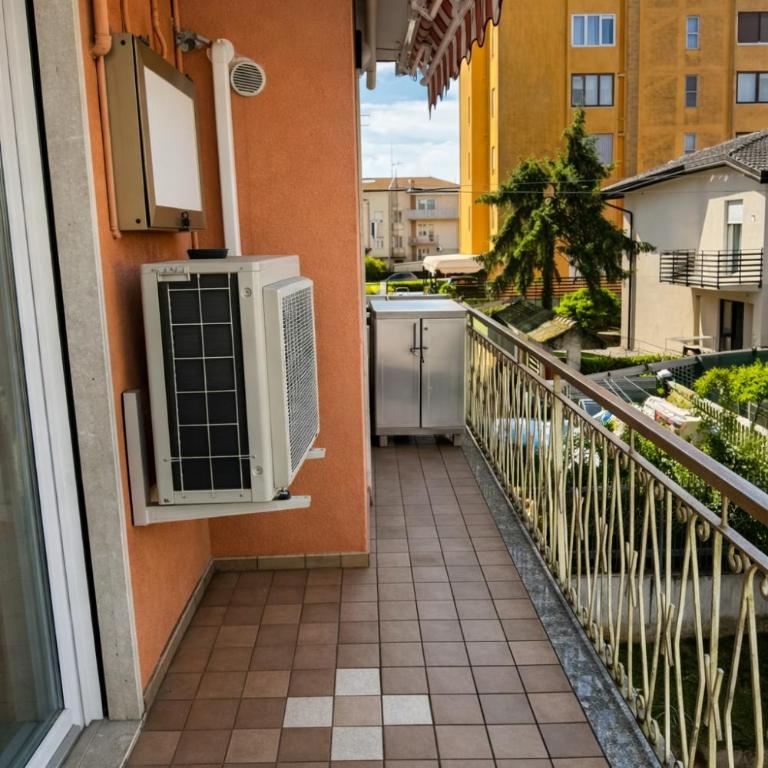 Marco Polo House Family Apartment vicino al Mare con Aria Condizionata e Parcheggio Gratuito - Appartamento con 2 Camere da Letto - 4