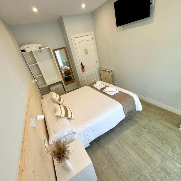 Pension Aristizabal - Habitación Doble con baño privado externo - 10
