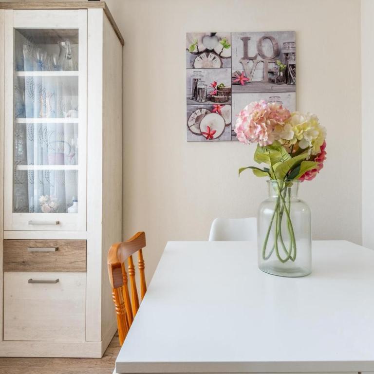 Casa Dario con terraza y barbacoa en Gran Alacant - Three-Bedroom Home - 23