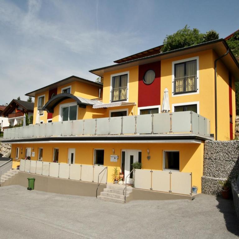 Chalet in Piesendorf near Kaprun - Superior Chalet - 1