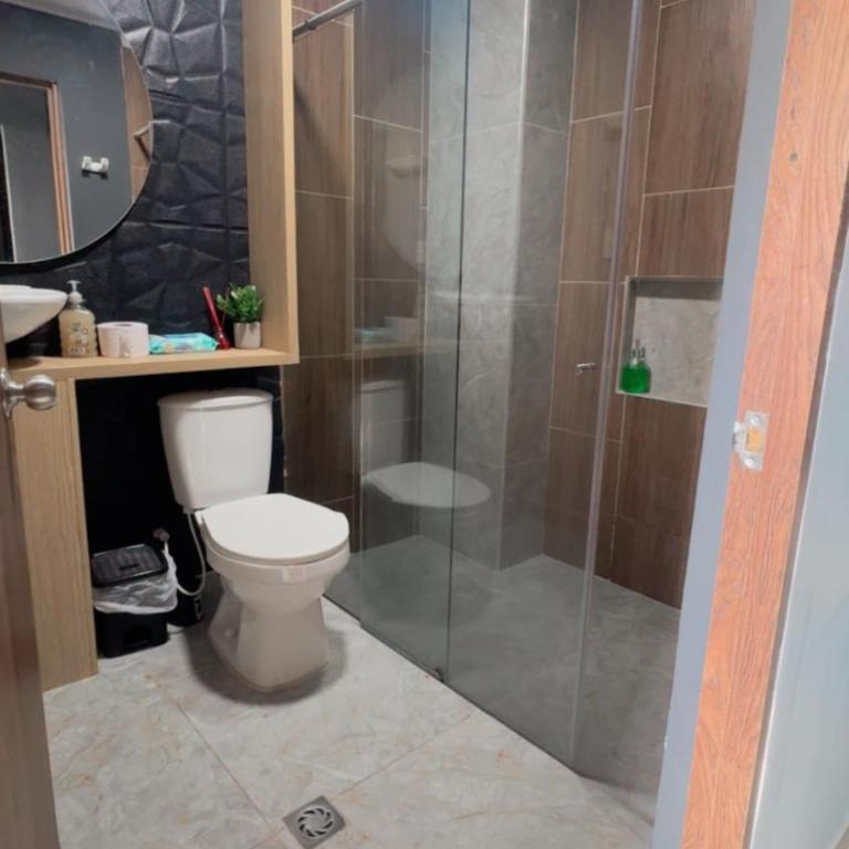 Apartasuite moderno con balcón excelente ubicación - One-Bedroom Apartment - 16