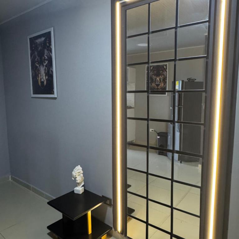 Apartasuite moderno con balcón excelente ubicación - One-Bedroom Apartment - 48