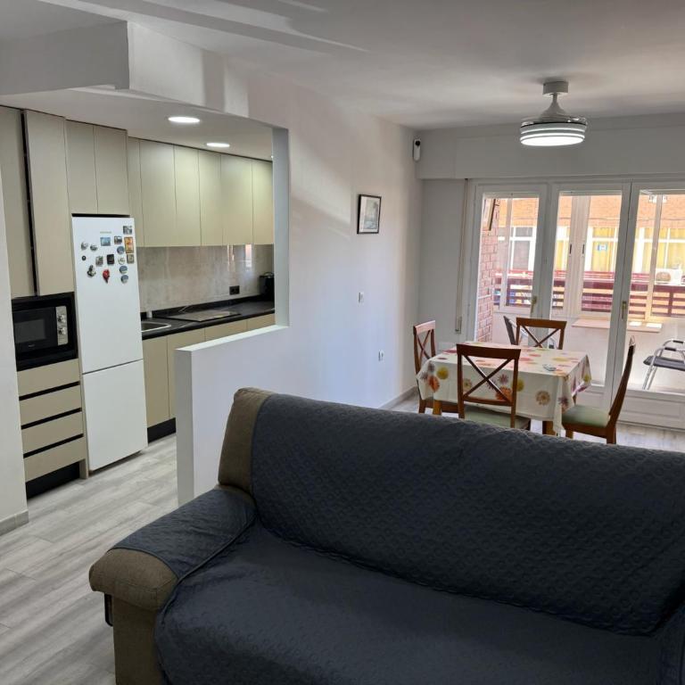 Apestrella - Two-Bedroom Apartment - 9