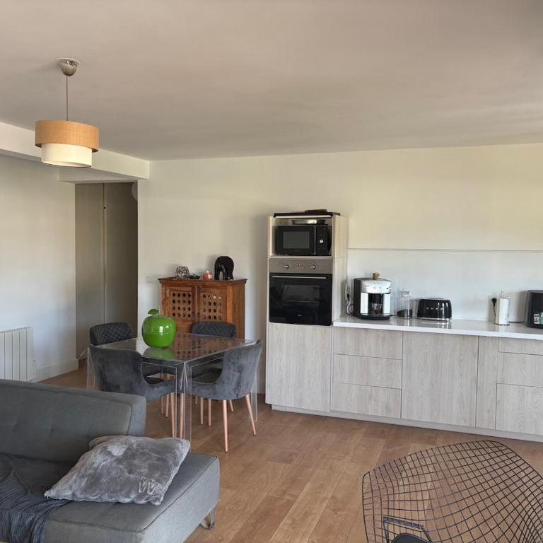 T3 à Ajaccio - 2 chambres avec terrasse et parking gratuit proche du centre ville et des plages - Apartment mit 2 Schlafzimmern - 16