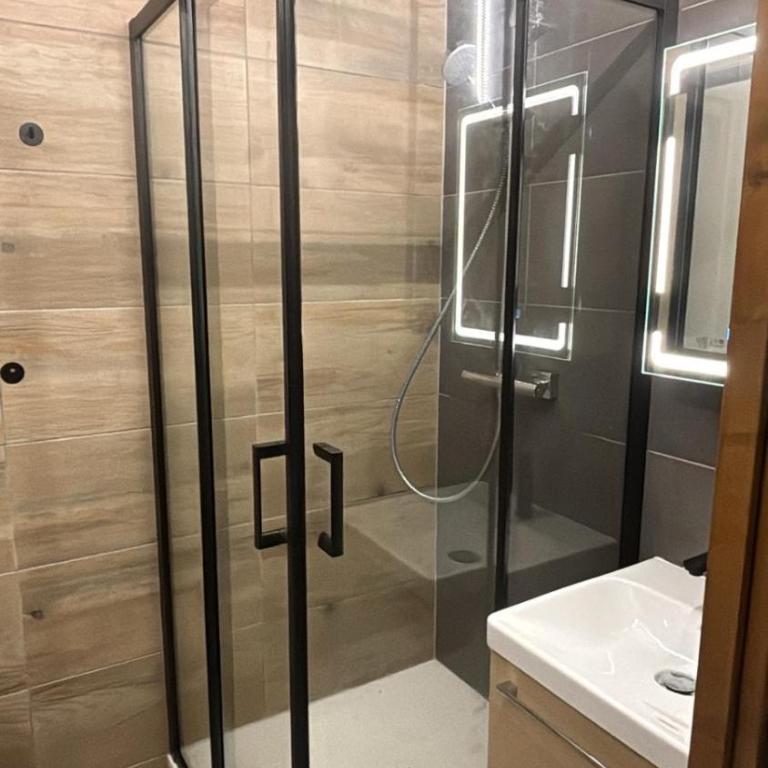 Escapade aux Carroz - Three-Bedroom Apartment - 8