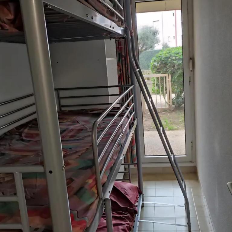 Joli 3 pièces avec jardin - Apartment mit 2 Schlafzimmern - 4