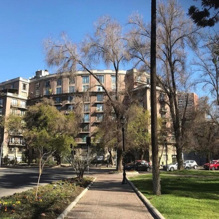 Barrio Lastarria full equipado ven a disfrutar - Two-Bedroom Apartment - 23